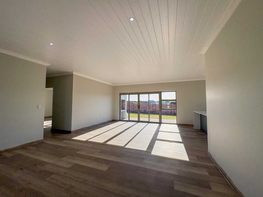 3 Bedroom Property for Sale in Stilbaai Wes Western Cape